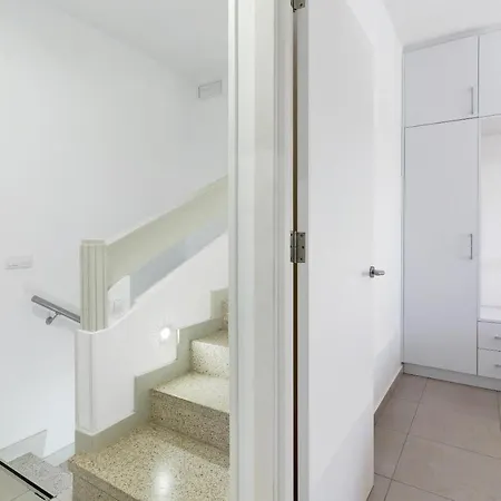 Parigina Holiday home
